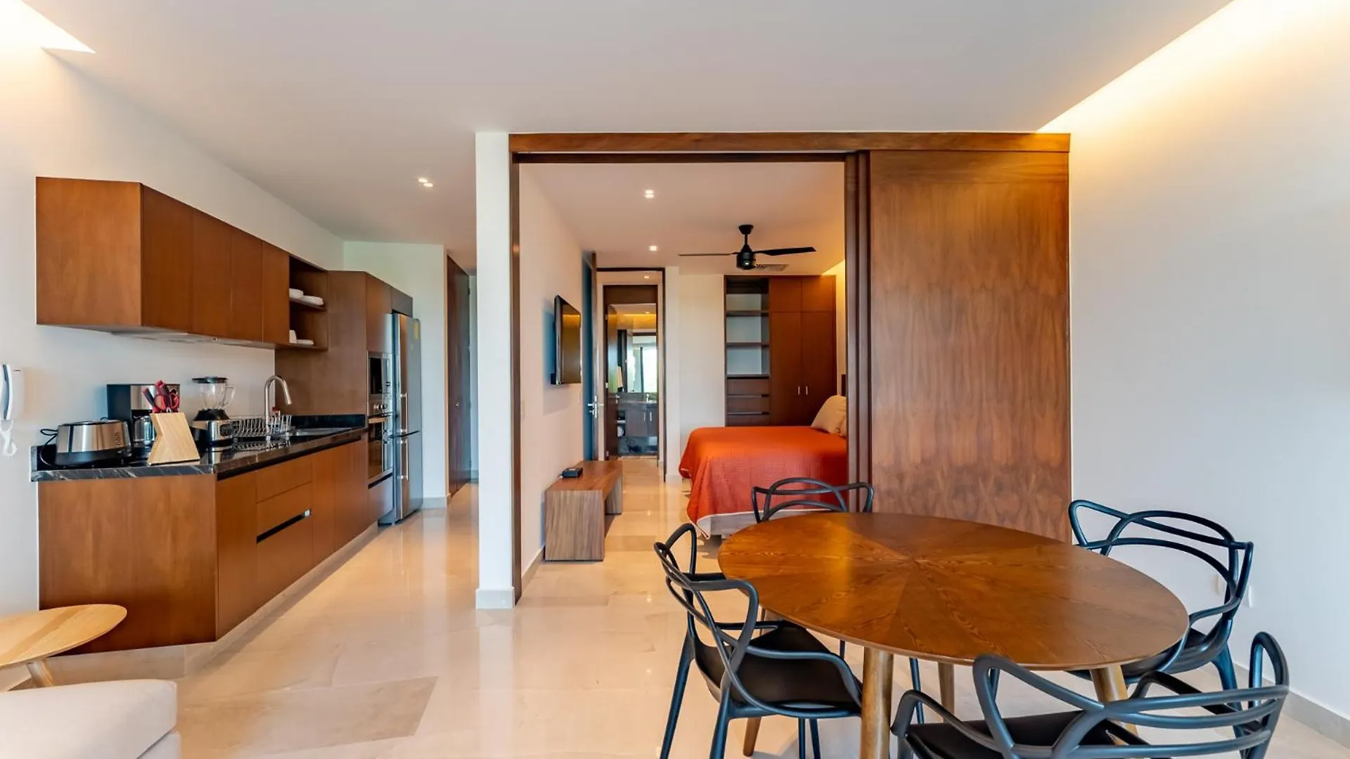 Marila Lux Condo1Br 신데 델 카르멘